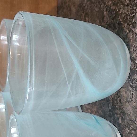 Set of 4 - Hand Blown Tumblers - Picture 3 of 10